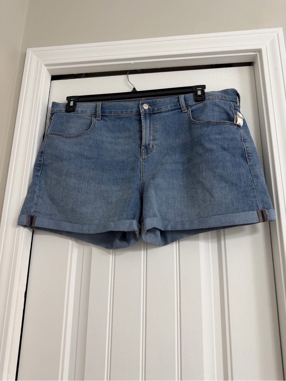 Old Navy Light Blue Rolled-Hem Denim Shorts